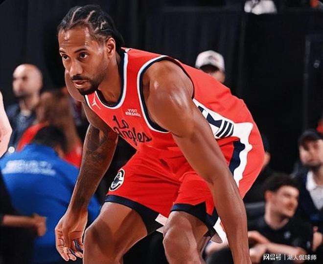 开云新版App下载-包含猛龙客场取胜，小卡复出砍下全队最高分助球队胜出的词条